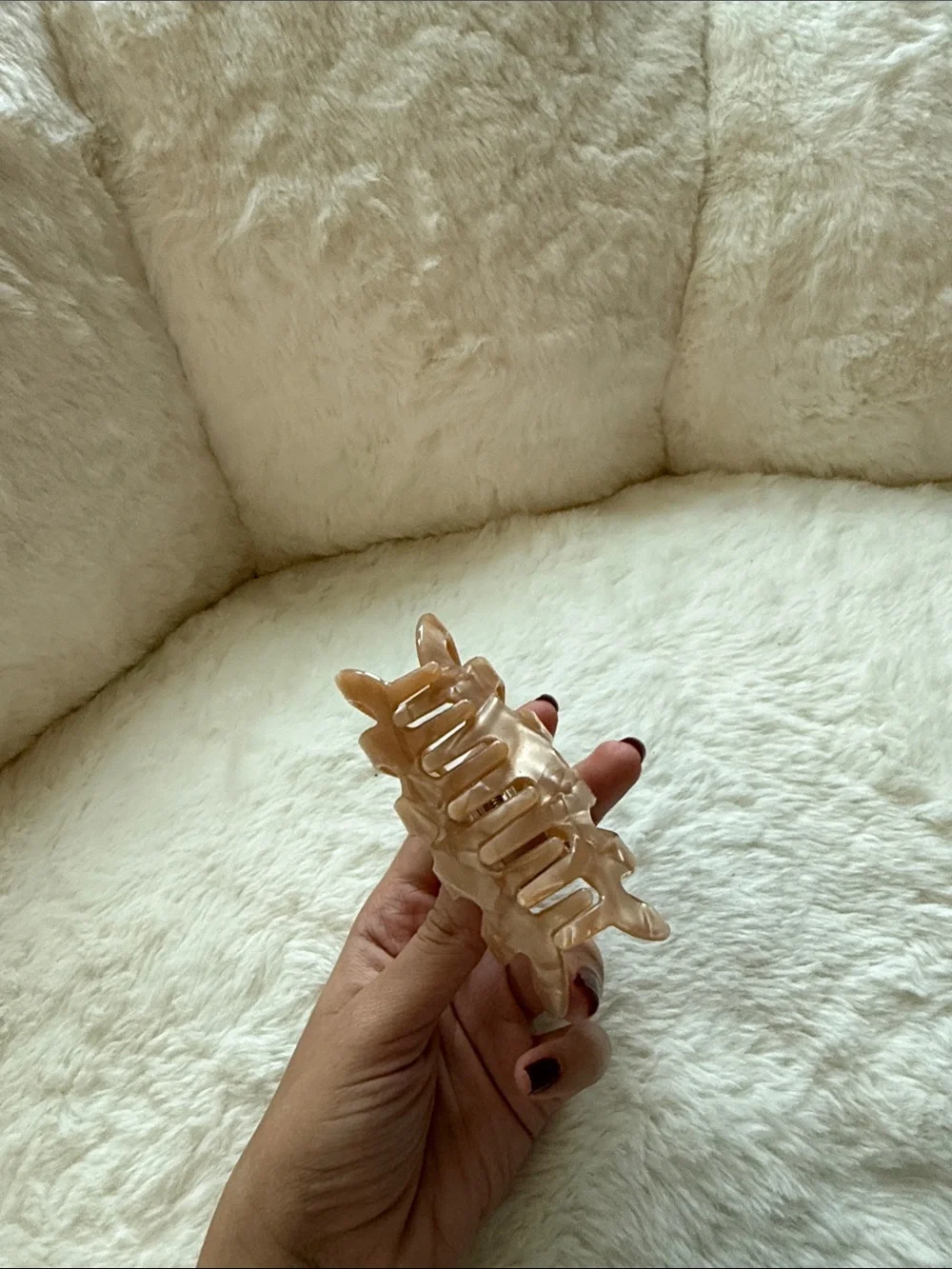 Jellyfish Marble Claw Clip - Latte tan beige marble neutral